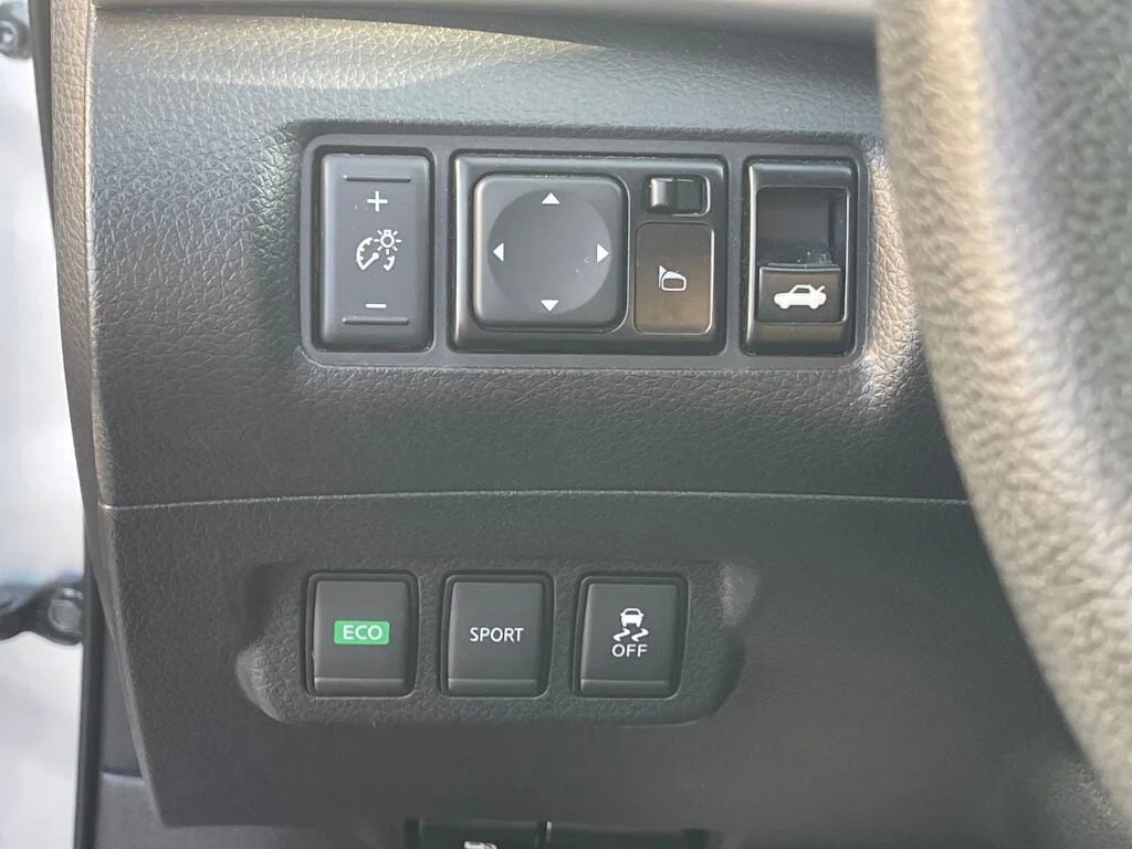 Certified Used 2018 Brilliant Silver Nissan SV image 17