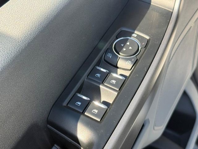 Used 2025 White Ford XL image 14