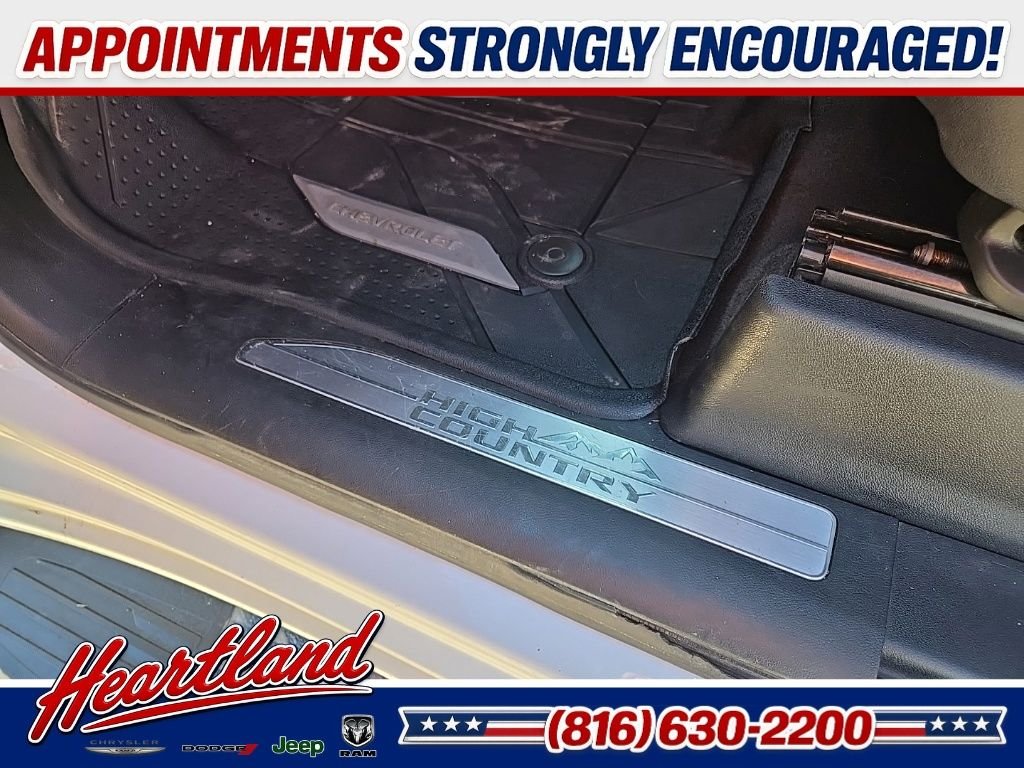 Used 2019 Beige Chevrolet High Country image 47
