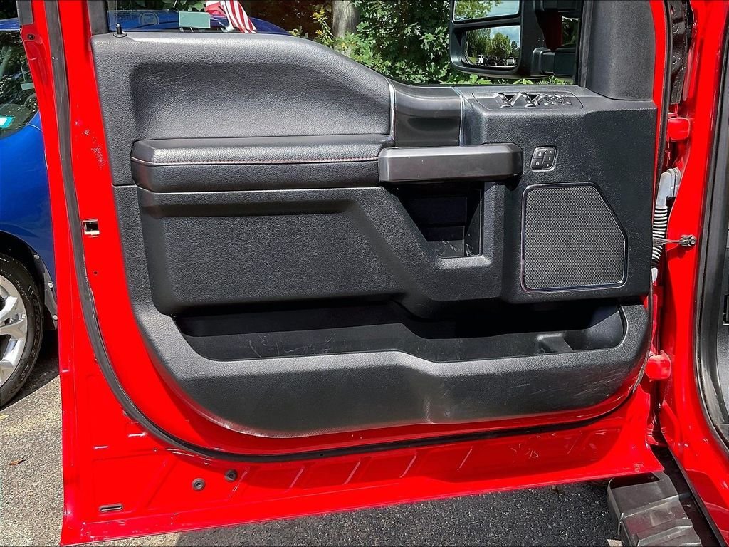 Used 2019 Red Ford Lariat image 9