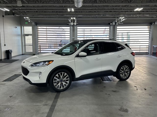 2021 Ford Escape Titanium Hybrid