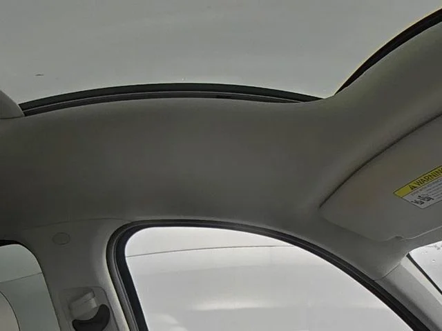 Used 2024 White Hyundai Calligraphy image 41
