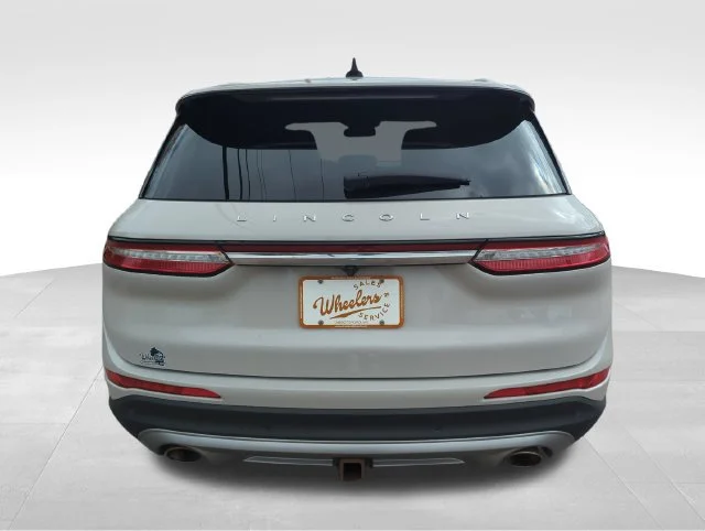 Used 2021 White Lincoln Standard image 4