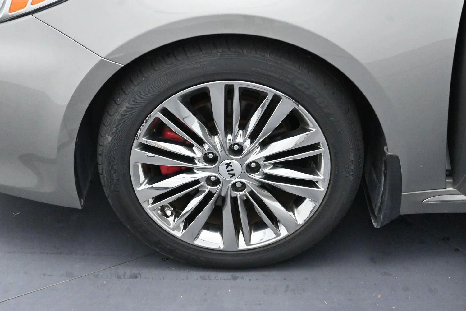 Used 2016 Titanium Silver Kia SXL Turbo image 33