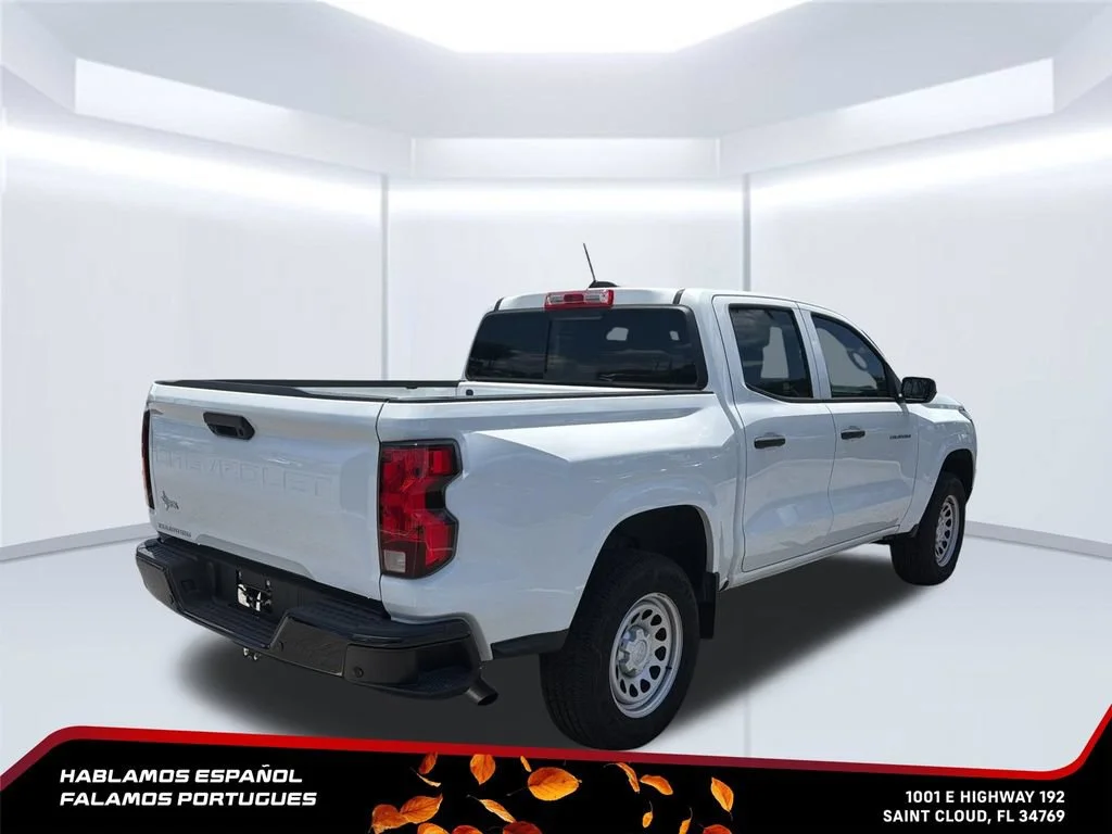 Used 2026 Summit White Chevrolet WT image 6
