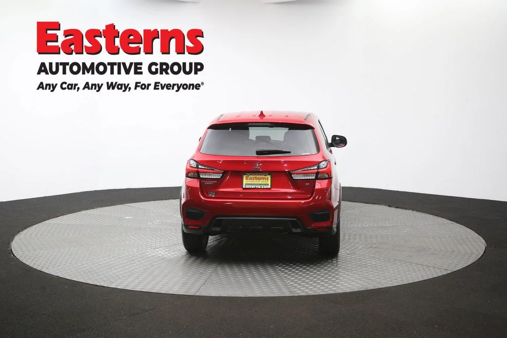 Used 2025 Red Mitsubishi 2.0 SE image 37