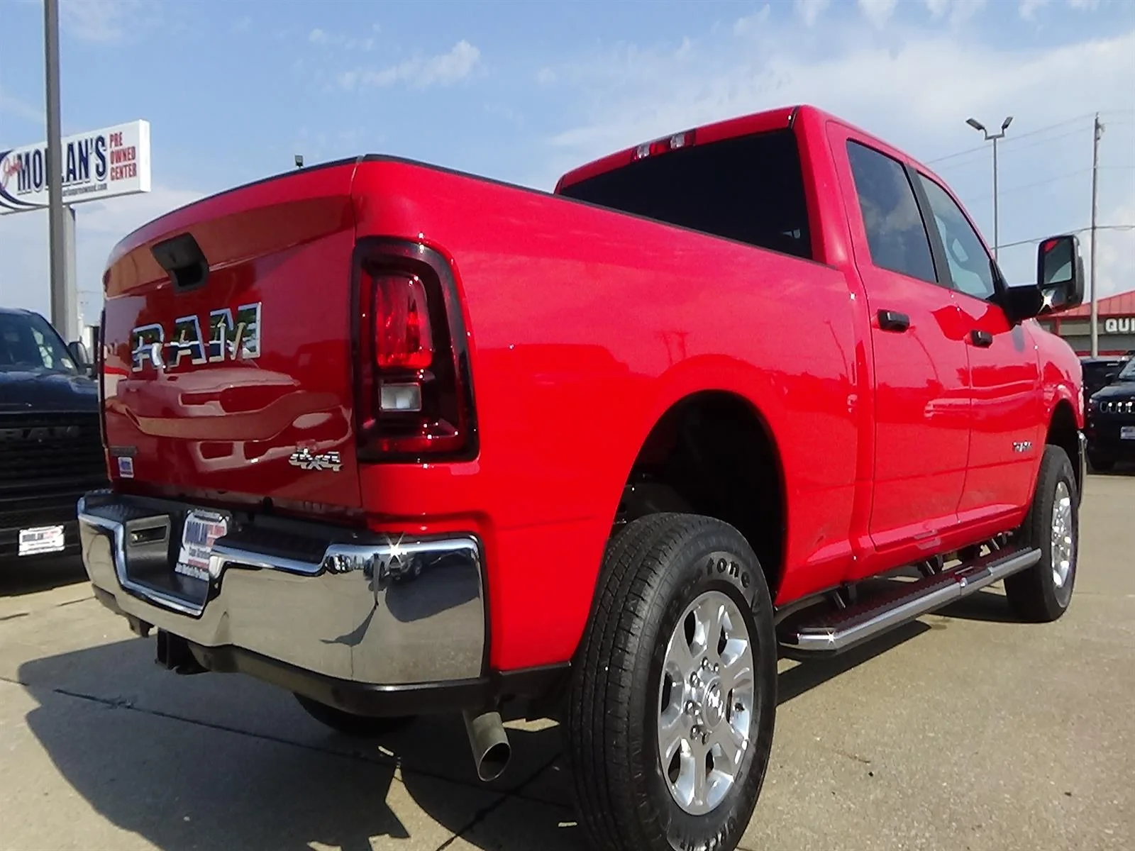 Certified Used 2026 Flame Red Clear Coat (pr4) RAM Big Horn image 5