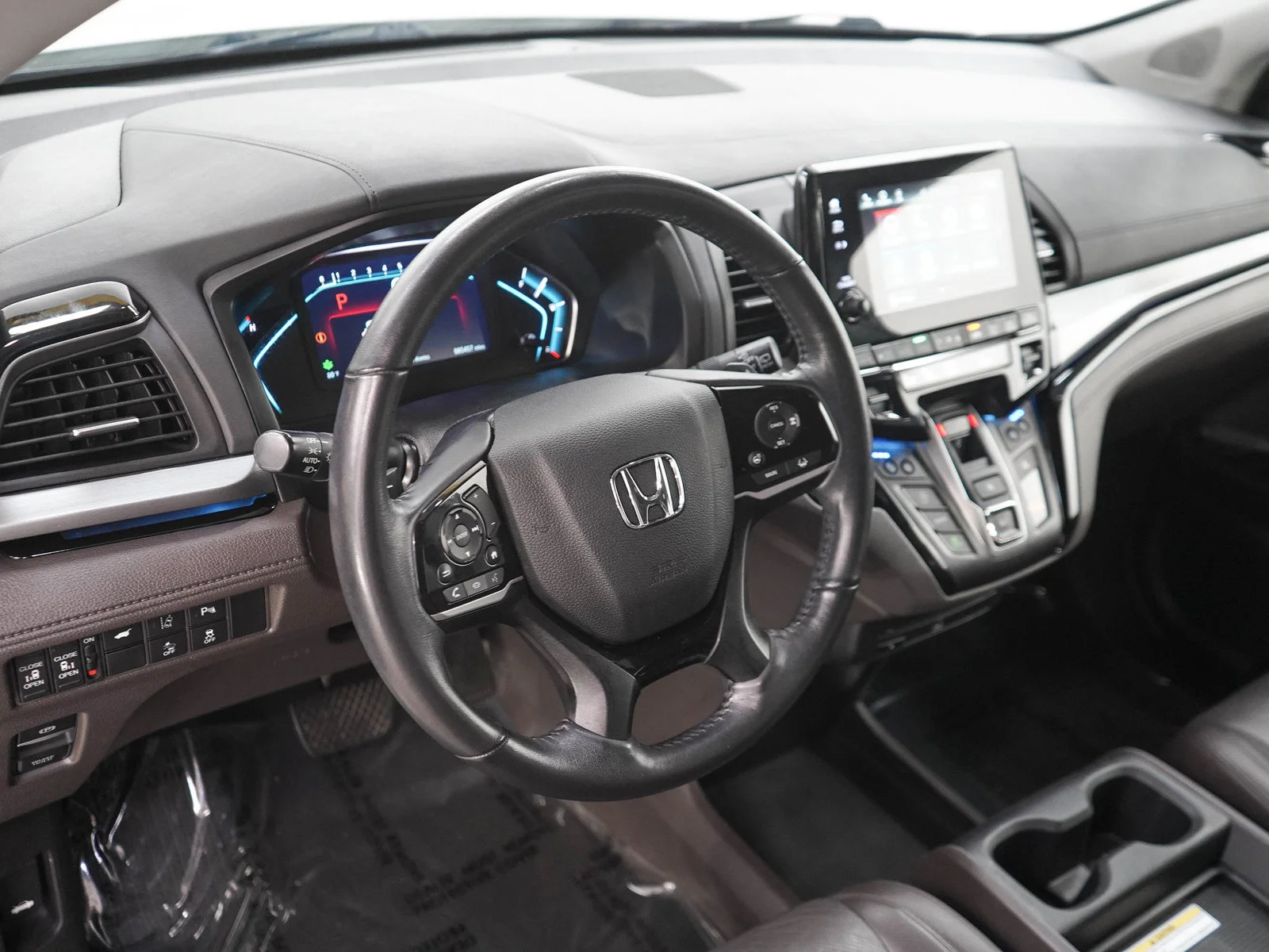 Used 2018 Platinum White Pearl Honda 5D WAGON ELITE image 25