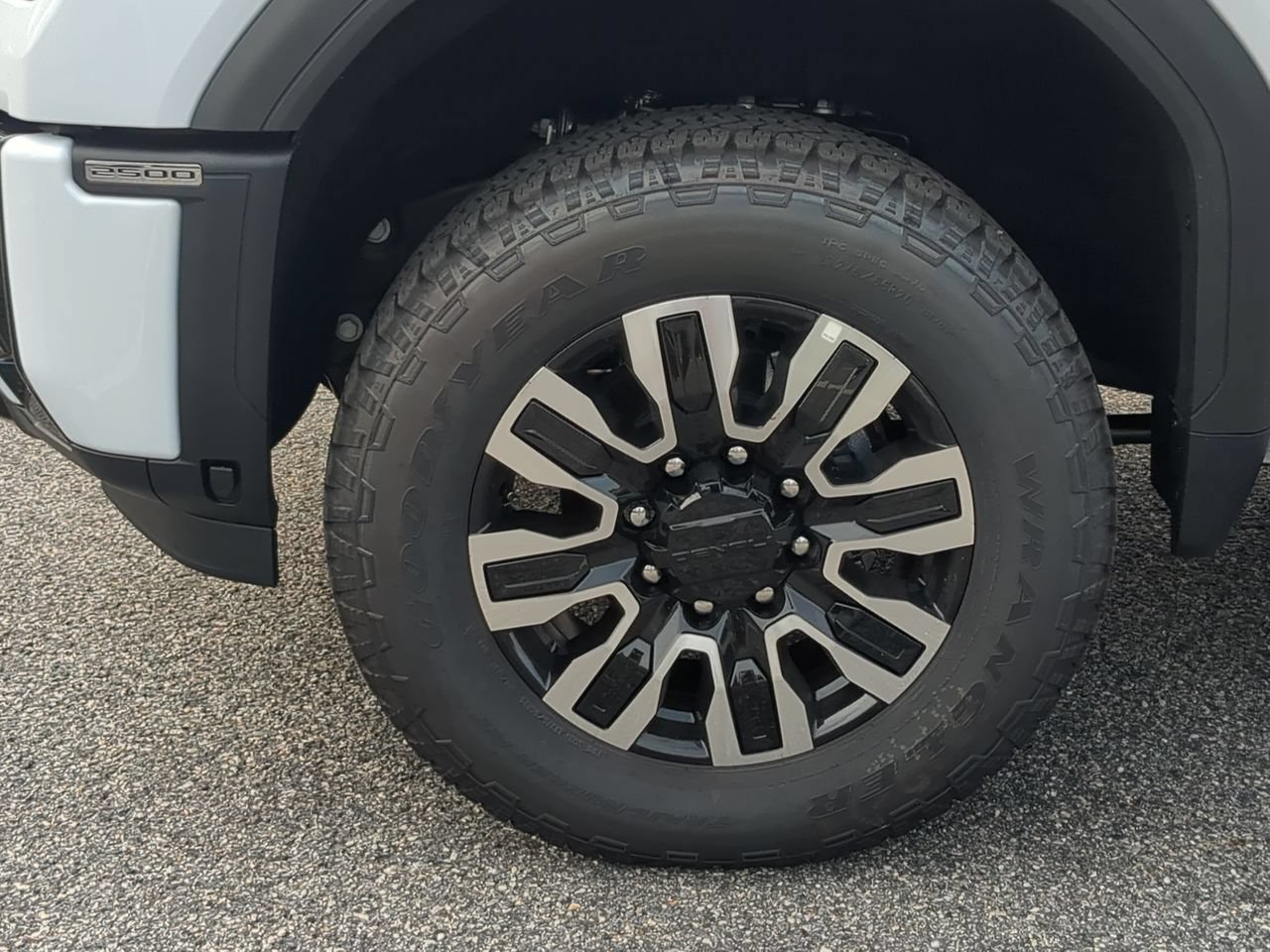 2026 GMC Sierra 2500HD Denali Ultimate - Photo 34