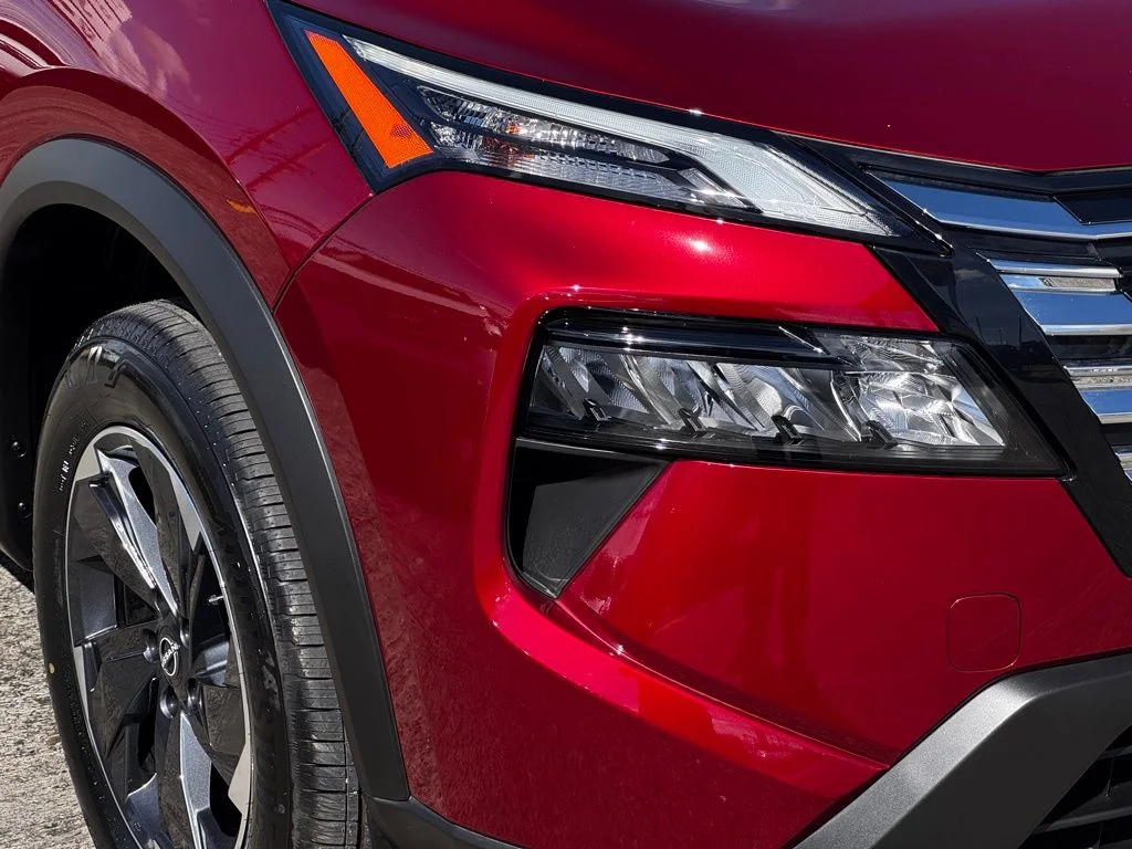 New 2026  Nissan SV Premium image 5