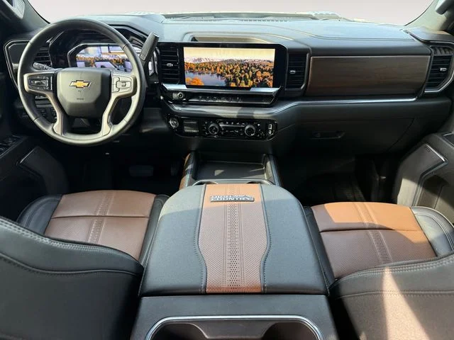2024 Chevrolet Silverado 3500HD High Country - Photo 10