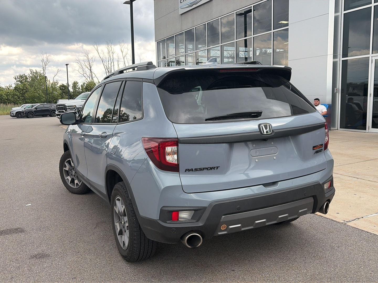 Used 2023 Sonic Gray Pearl Honda TrailSport image 3