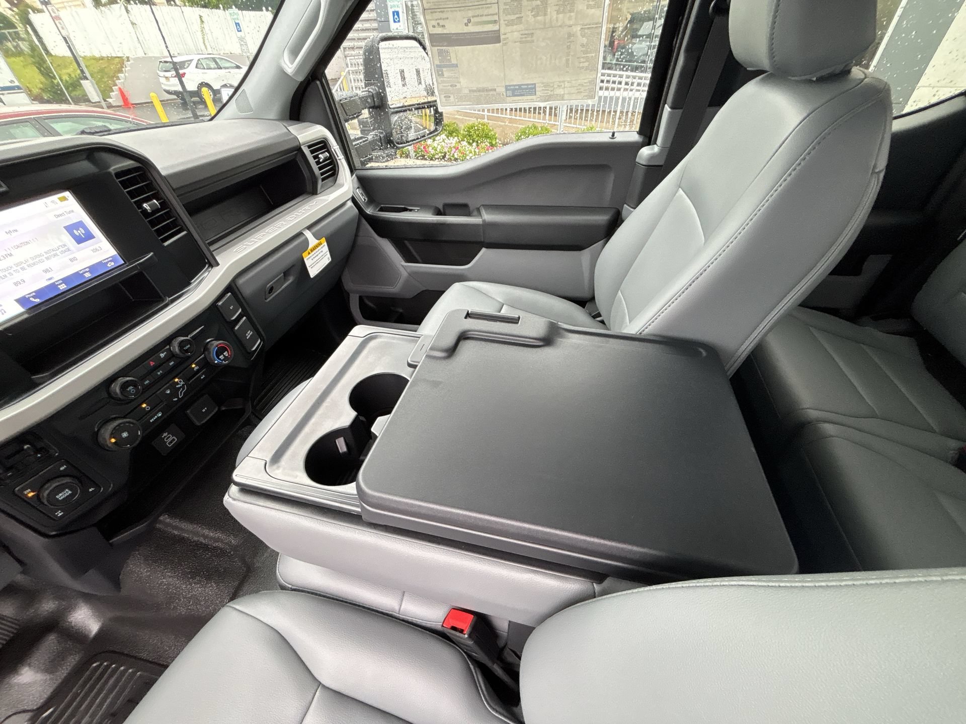New 2027 Agate Black Metallic Ford F-350® XL image 19