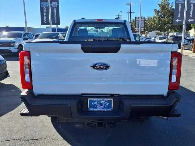 New 2026 Oxford White Ford XL image 3