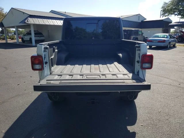 Used 2021 Bright White Clearcoat Jeep Texas Trail image 29
