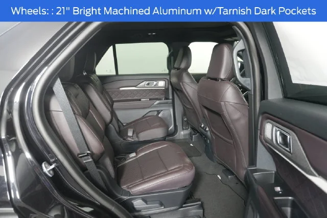 New 2027 Agate Black Metallic Ford Platinum™ image 28