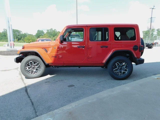 2025 Jeep Wrangler 4-Door Sahara - Photo 24