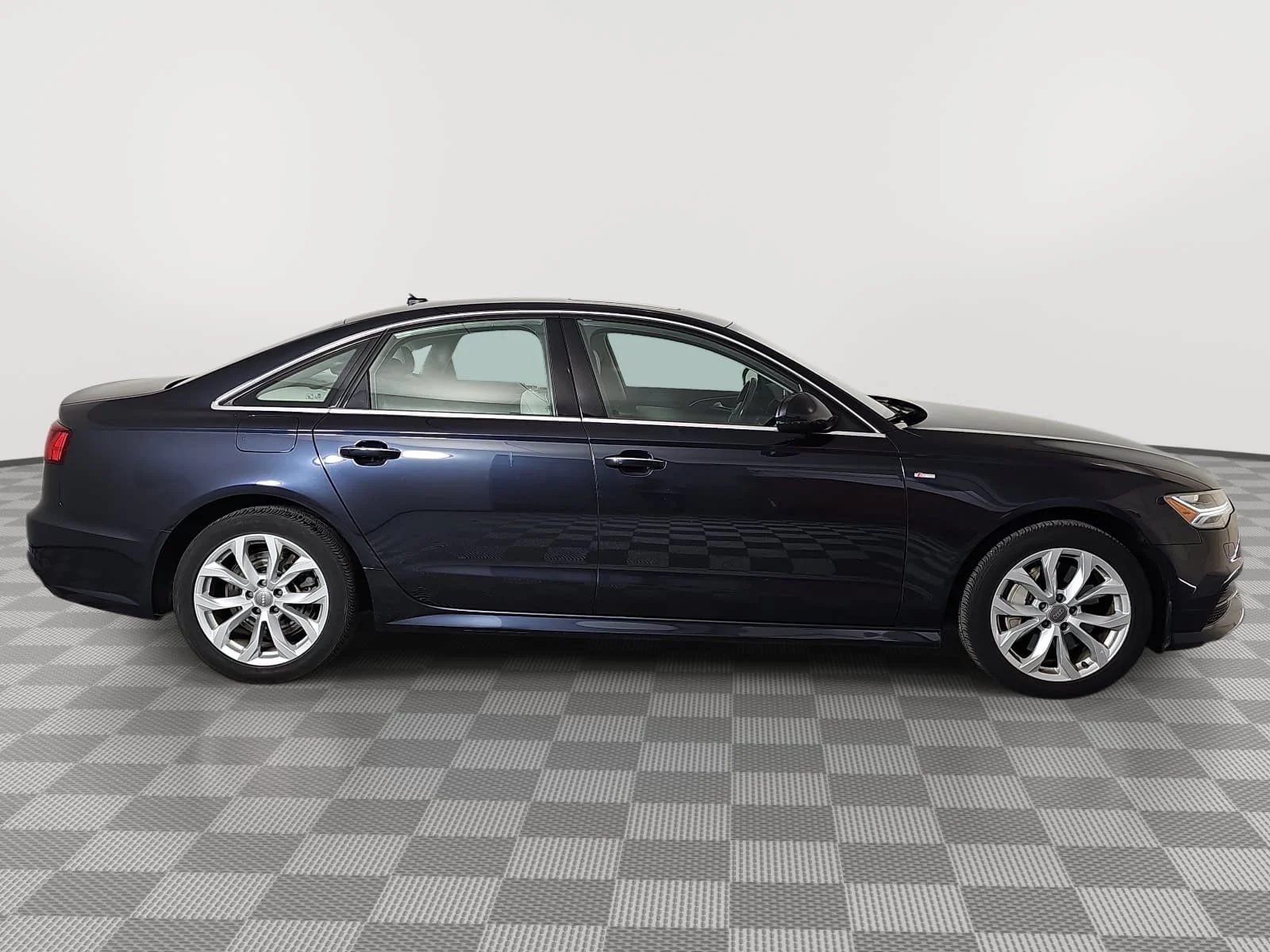 Used 2018 Blue Audi 2.0T Premium Plus image 9