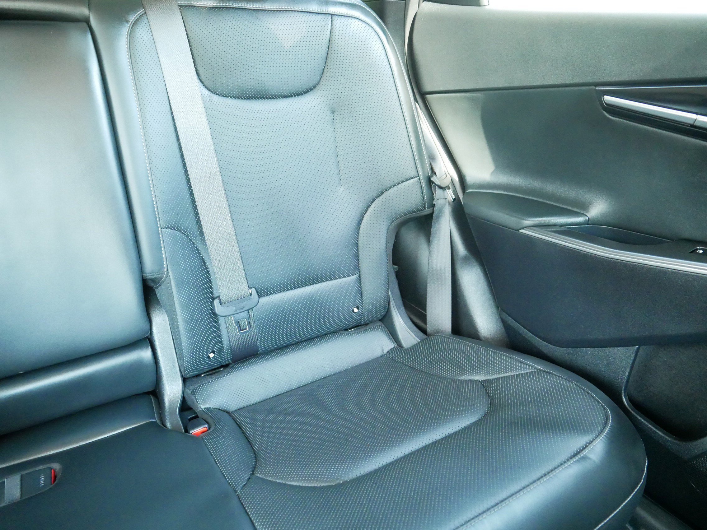 Certified Used 2024 Glacier Kia Wind image 14