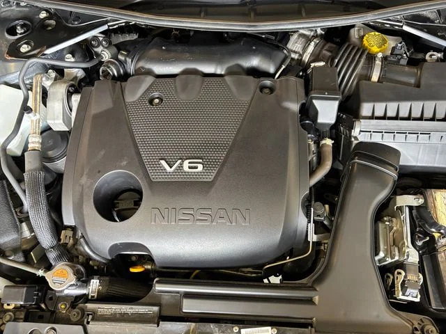 Used 2023 Black Nissan SR image 28