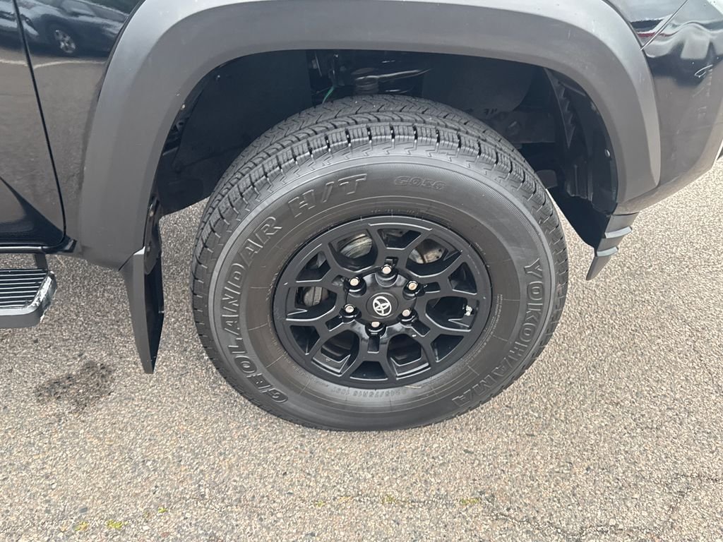 New 2019 Black Toyota SR image 41