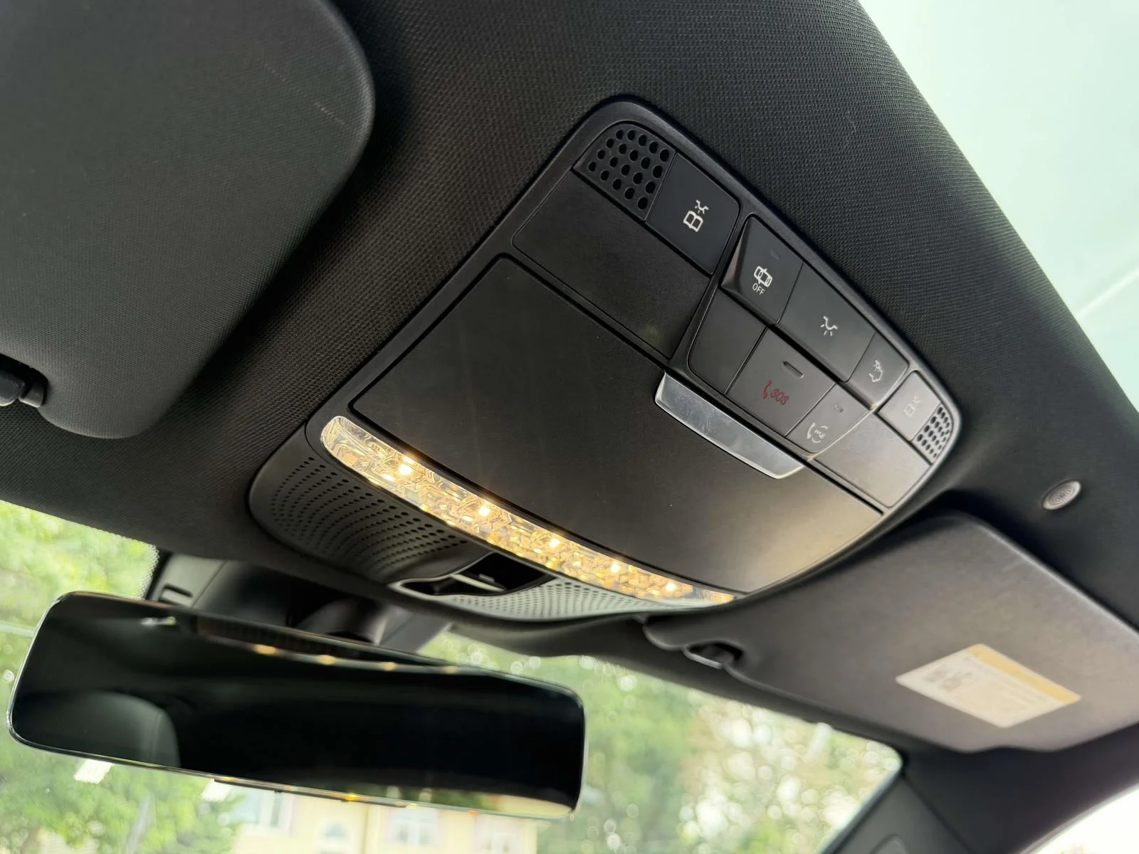 Used 2021 Blue Mercedes-Benz GLC 300 image 24