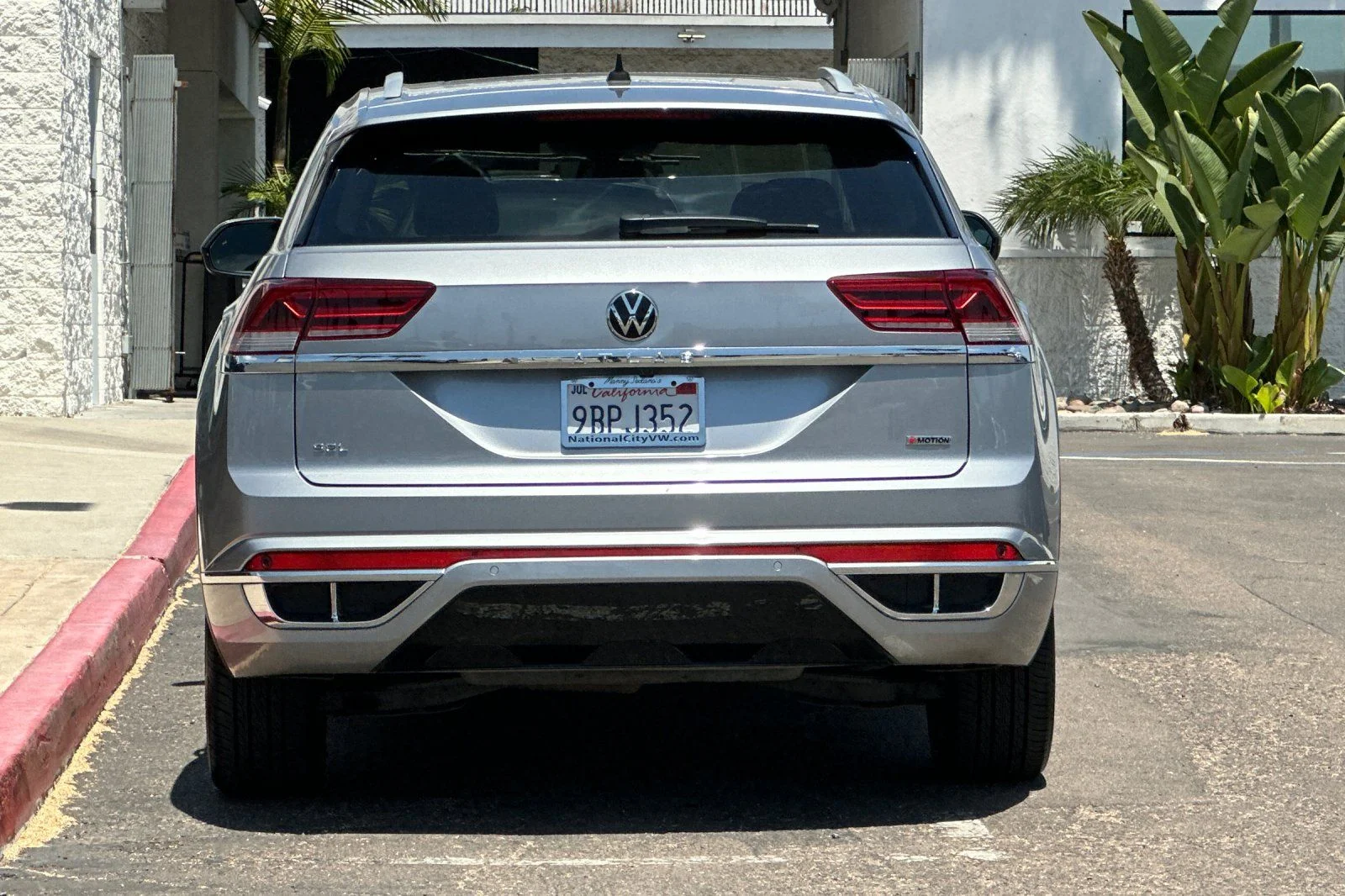 Certified Used 2022 Silver Volkswagen 2.0T SEL R-Line image 6