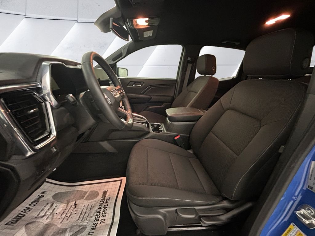 Used 2025 Blue GMC Elevation image 7