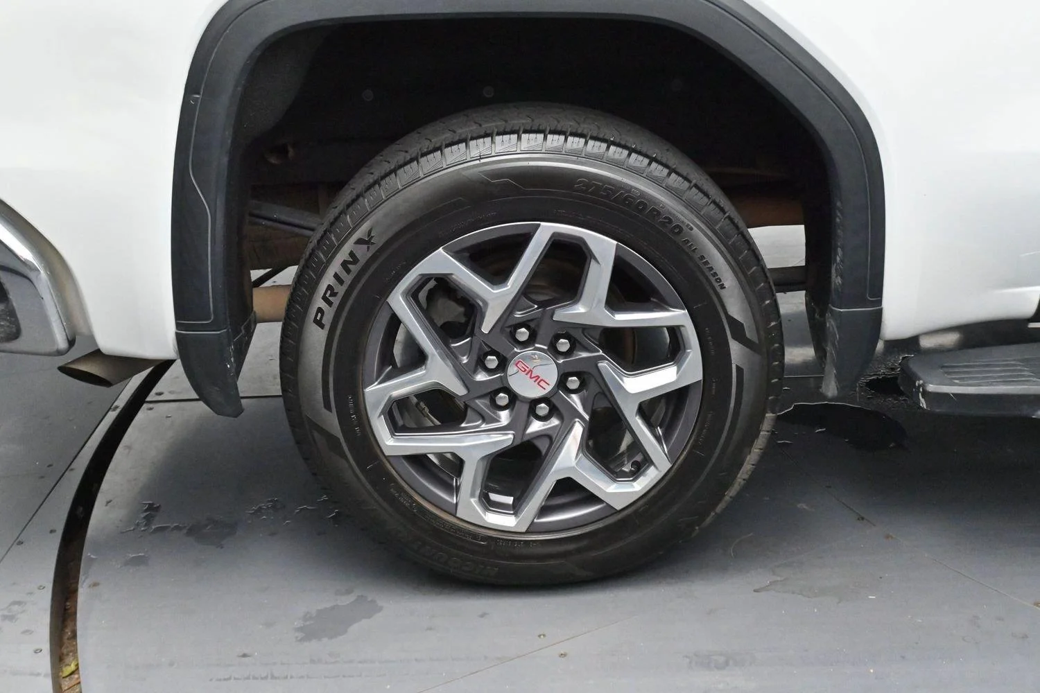 Used 2022 Summit White GMC SLT image 34