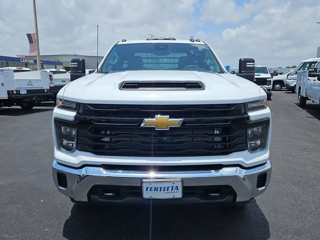 New 2025 Summit White Chevrolet Work Truck image 10