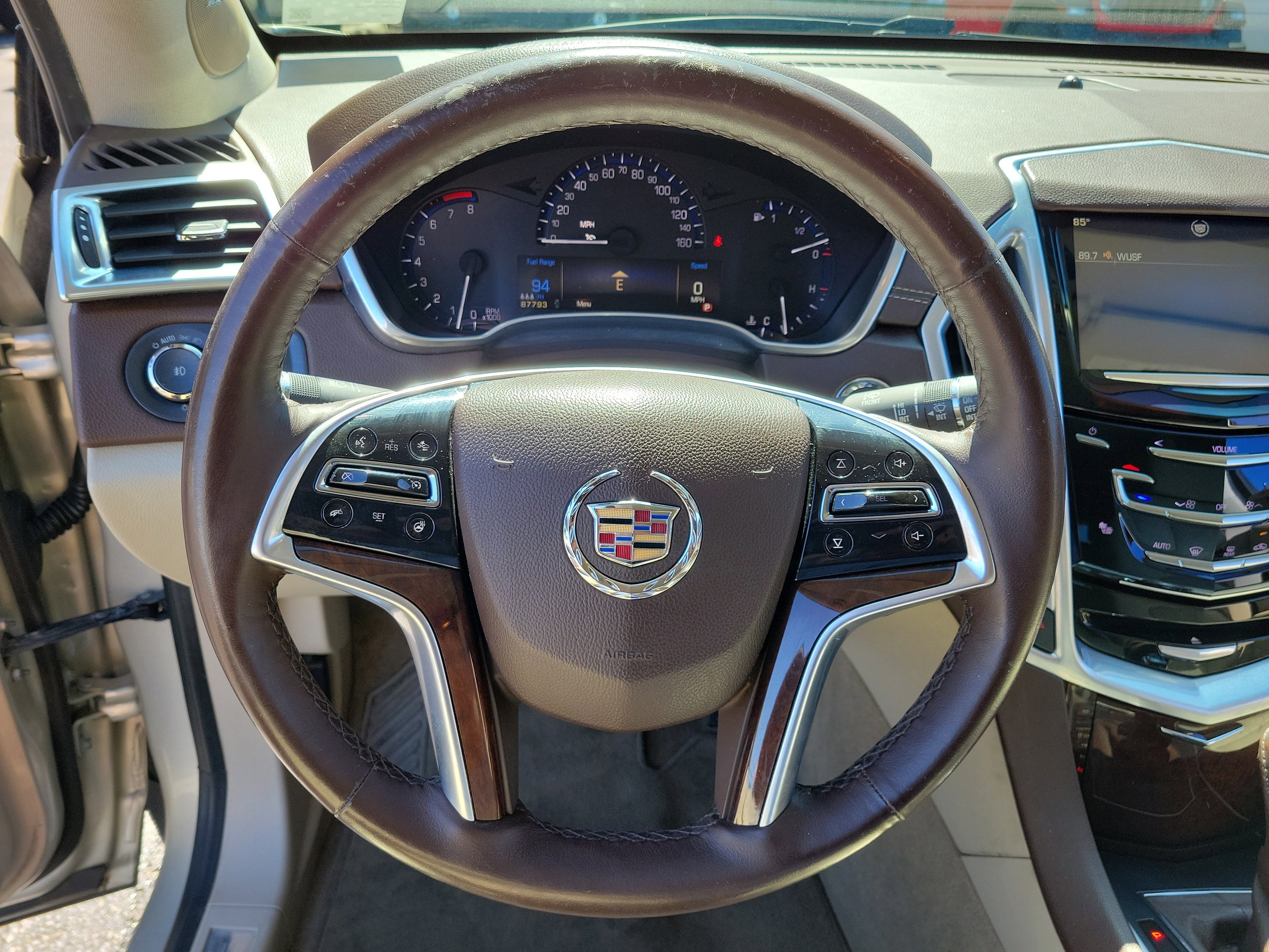 Used 2013 Silver Coast Metallic Cadillac Performance image 22