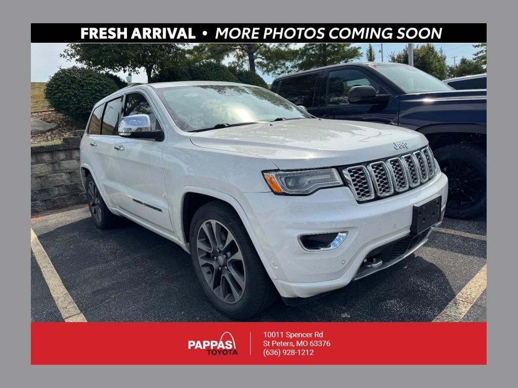 Used 2017 White Jeep Overland image 1