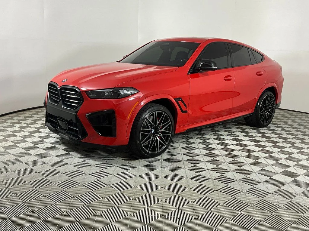 2025 BMW X6 M