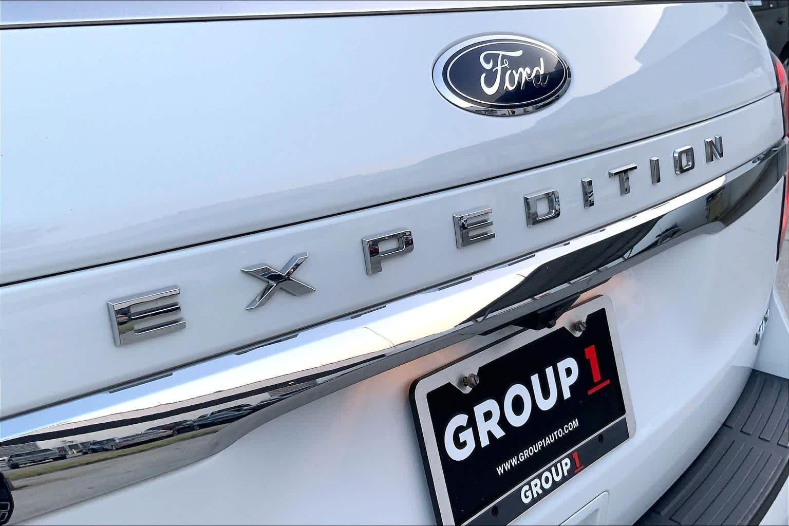 Used 2022 Oxford White Ford Limited image 31