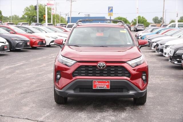 Certified Used 2025 RUBY FLARE PEARL* Toyota  image 4