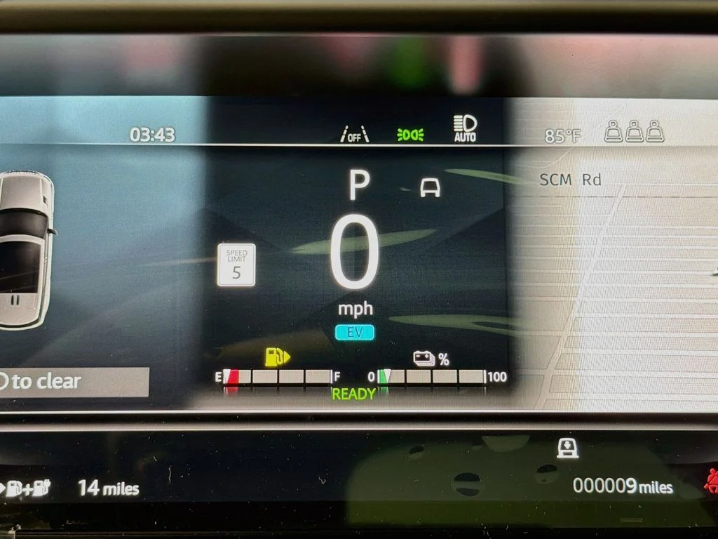 New 2026 Borasco Grey Land Rover Dynamic SE image 12