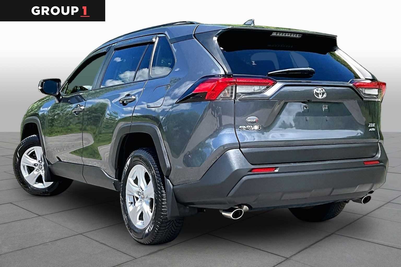 Certified Used 2020 Magnetic Gray Metallic Toyota XLE image 12