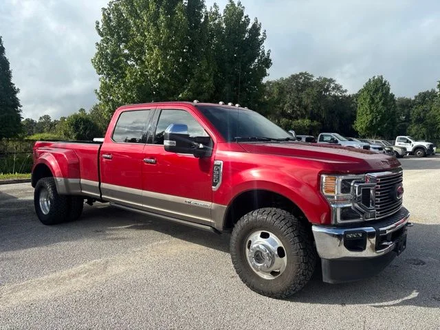 Used 2021 Red Ford King Ranch image 3