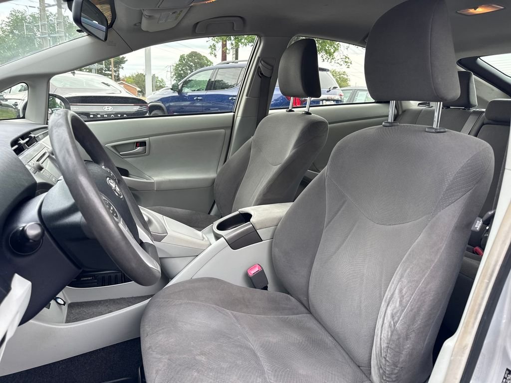 Used 2012 Classic Silver Metallic Toyota Two image 12