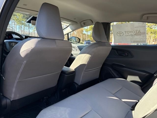2026 Toyota Prius LE - Photo 22