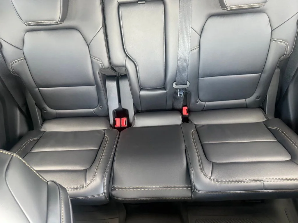 New 2026 Ruby Red Metallic Tinted Clearcoat Ford Badlands® image 30