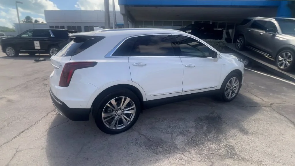 Used 2024 White Cadillac Premium Luxury image 8