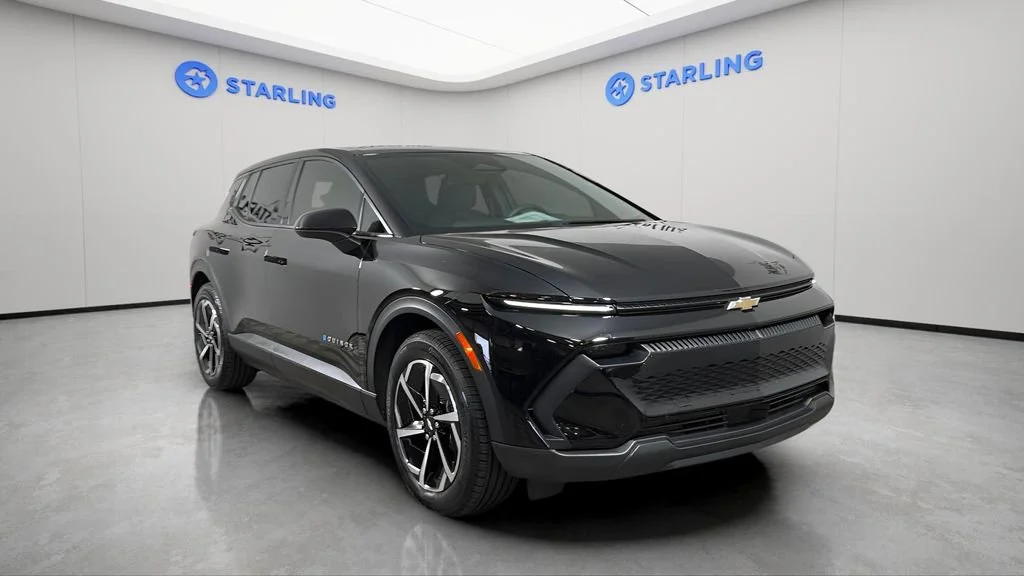 Used 2025 Black Chevrolet LT image 15