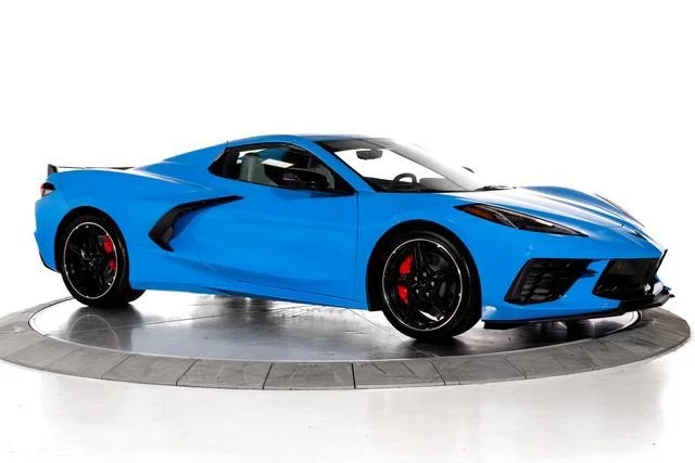 Used 2021 Rapid Blue Chevrolet Stingray image 8