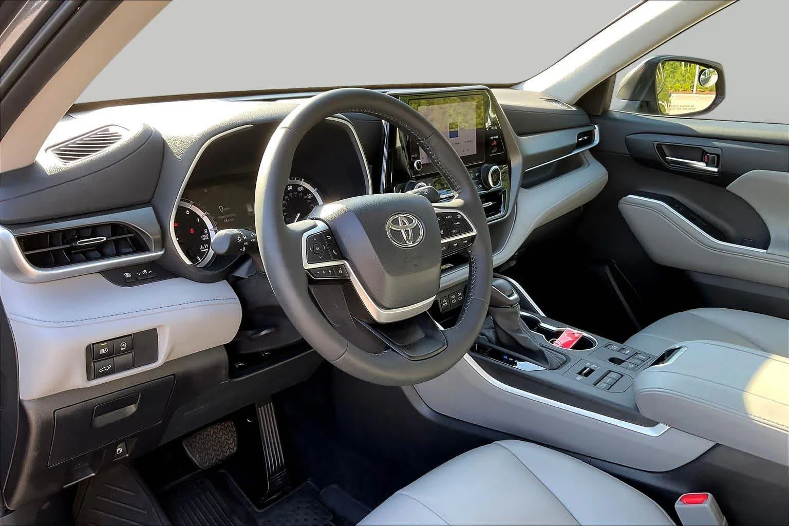 Certified Used 2024 Magnetic Gray Metallic Toyota XLE image 18