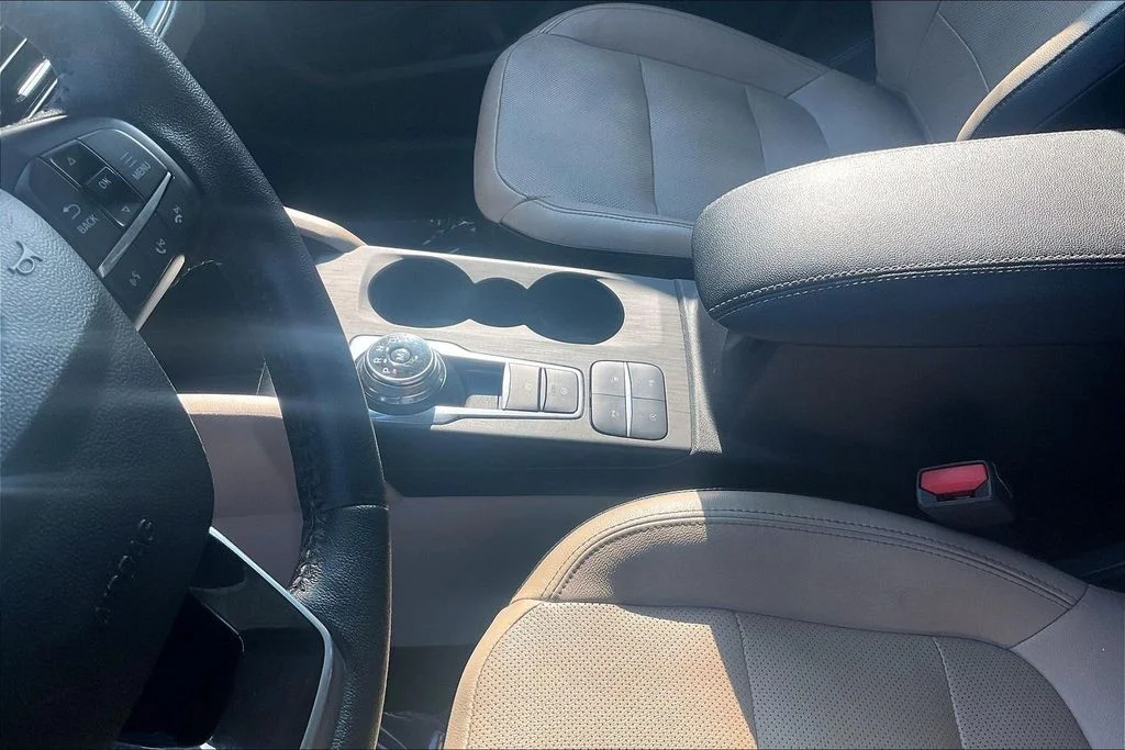 Used 2020 Blue Ford Titanium image 16