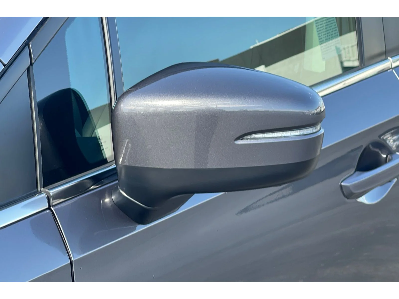 Used 2026 Modern Steel Metallic Honda EX-L image 12