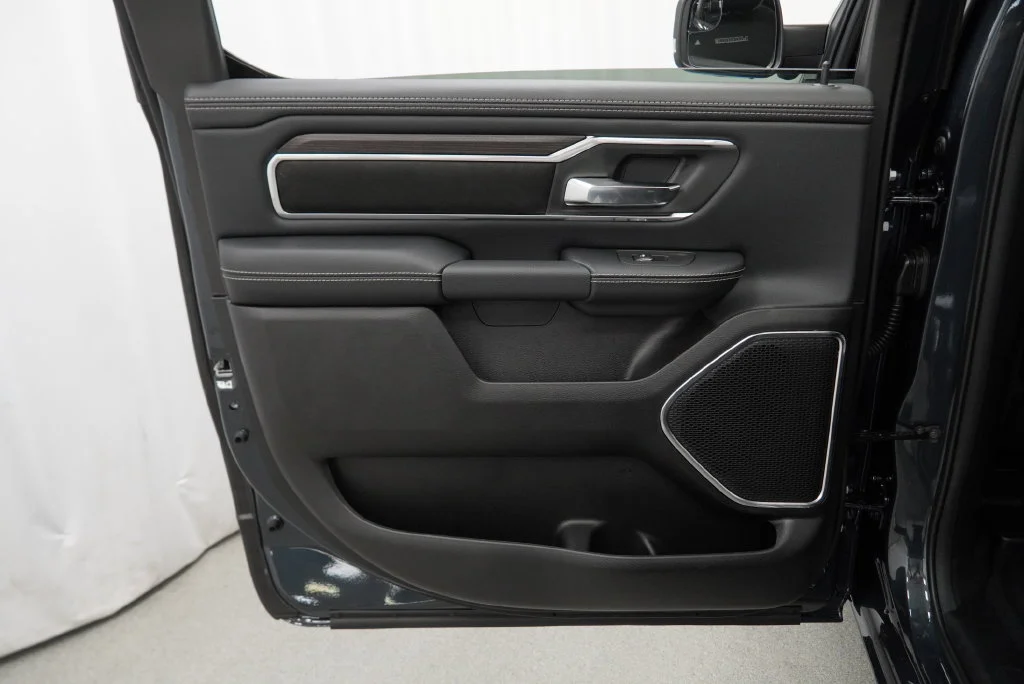 New 2027 Forged Blue Metallic Exterior Paint RAM Laramie image 29