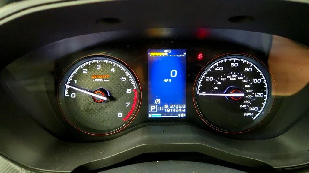 Used 2019 Crystal White Pearl Subaru 2.5i Sport w/ Multimedia Plus Audio & Blind Spot Detection image 14