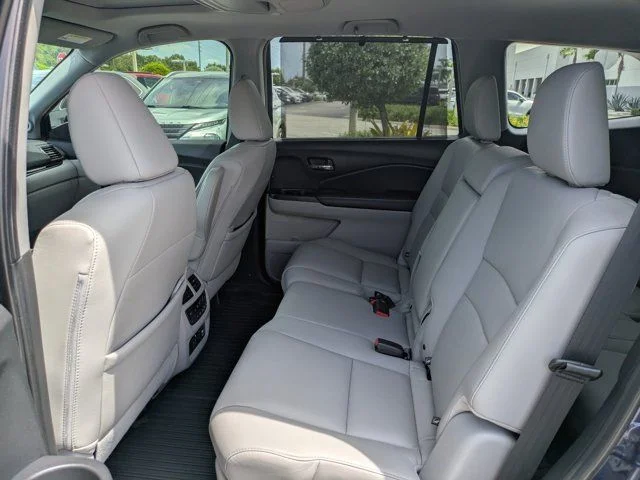 2020 Honda Pilot Touring - Photo 14